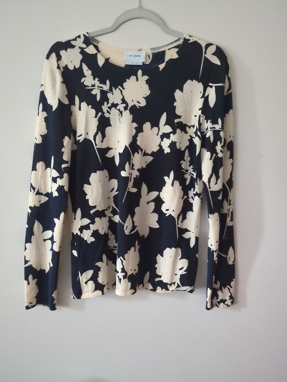 St. John Black & Cream Floral Long-Sleeve Knit Top